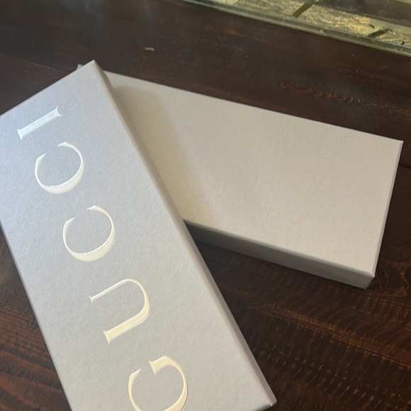 Gucci Slim Box - Picture 3 of 3